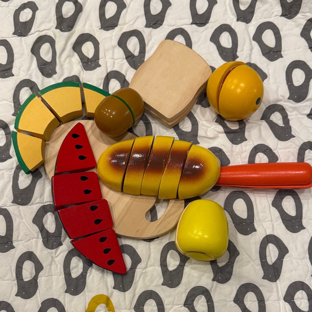 Melissa and Doug Colorful Wooden Play Food Set - chopping, set